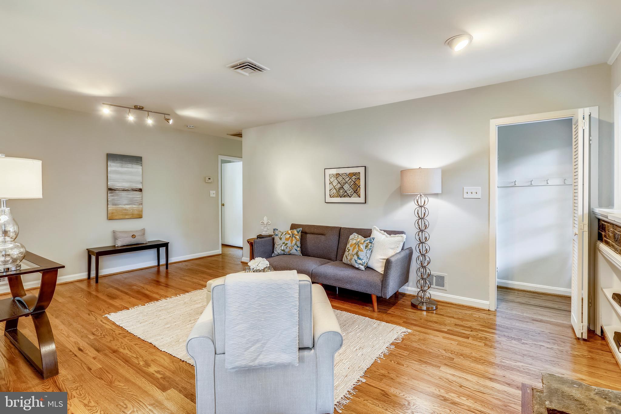 1001 Roswell Drive Silver Spring, MD 20901 - Photo 14 of 50