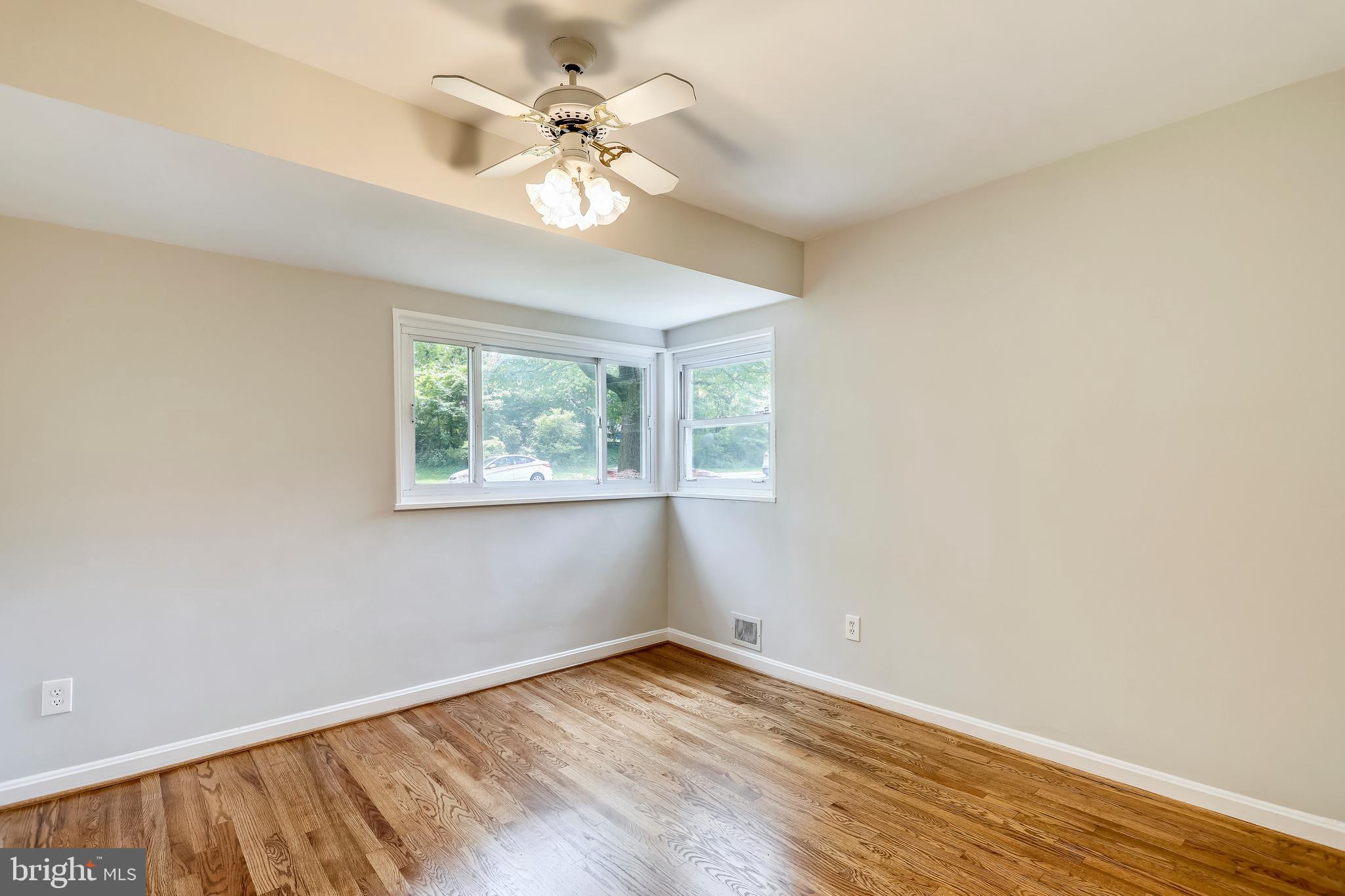 1001 Roswell Drive Silver Spring, MD 20901 - Photo 22 of 50