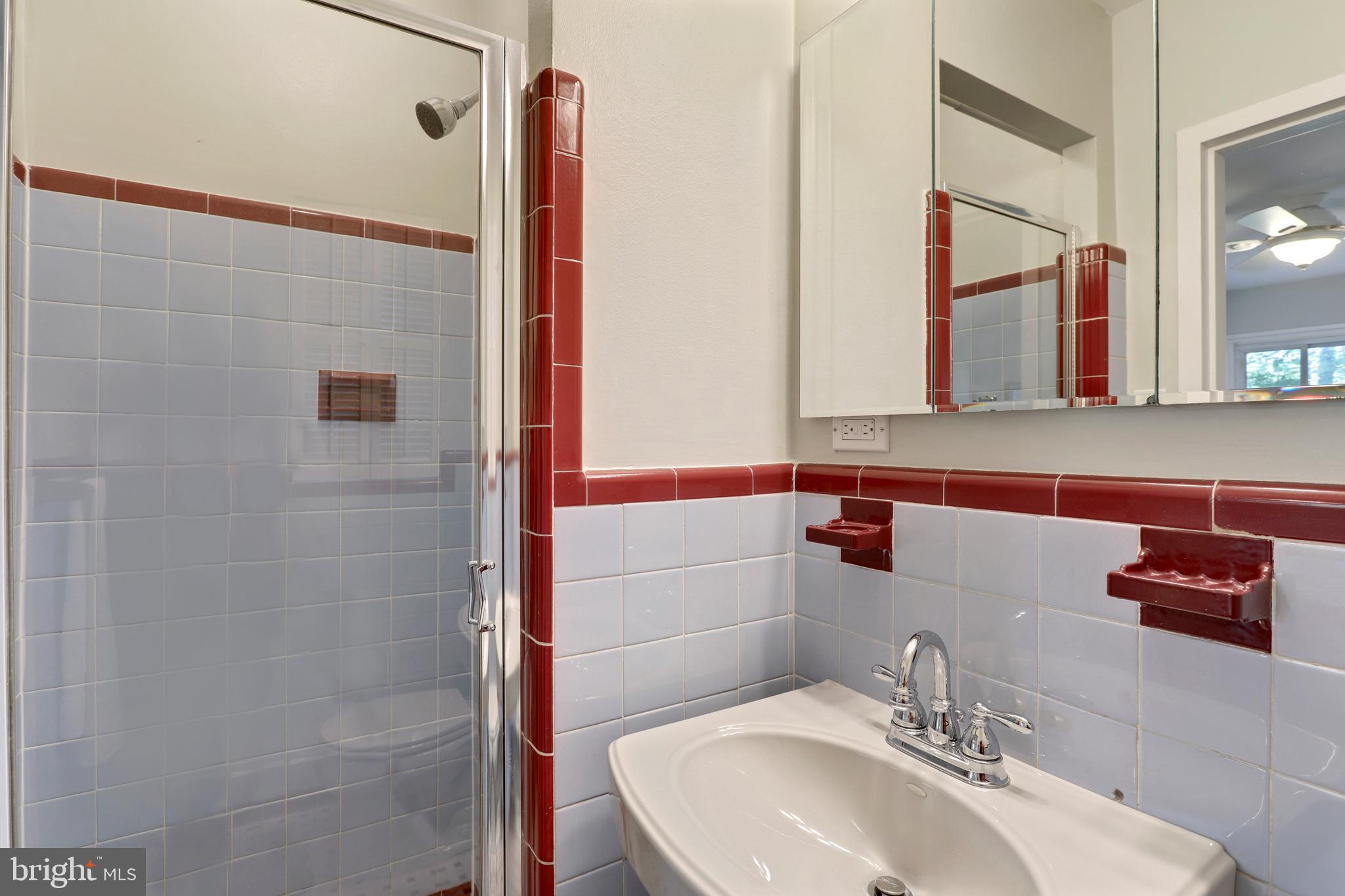 1001 Roswell Drive Silver Spring, MD 20901 - Photo 30 of 50