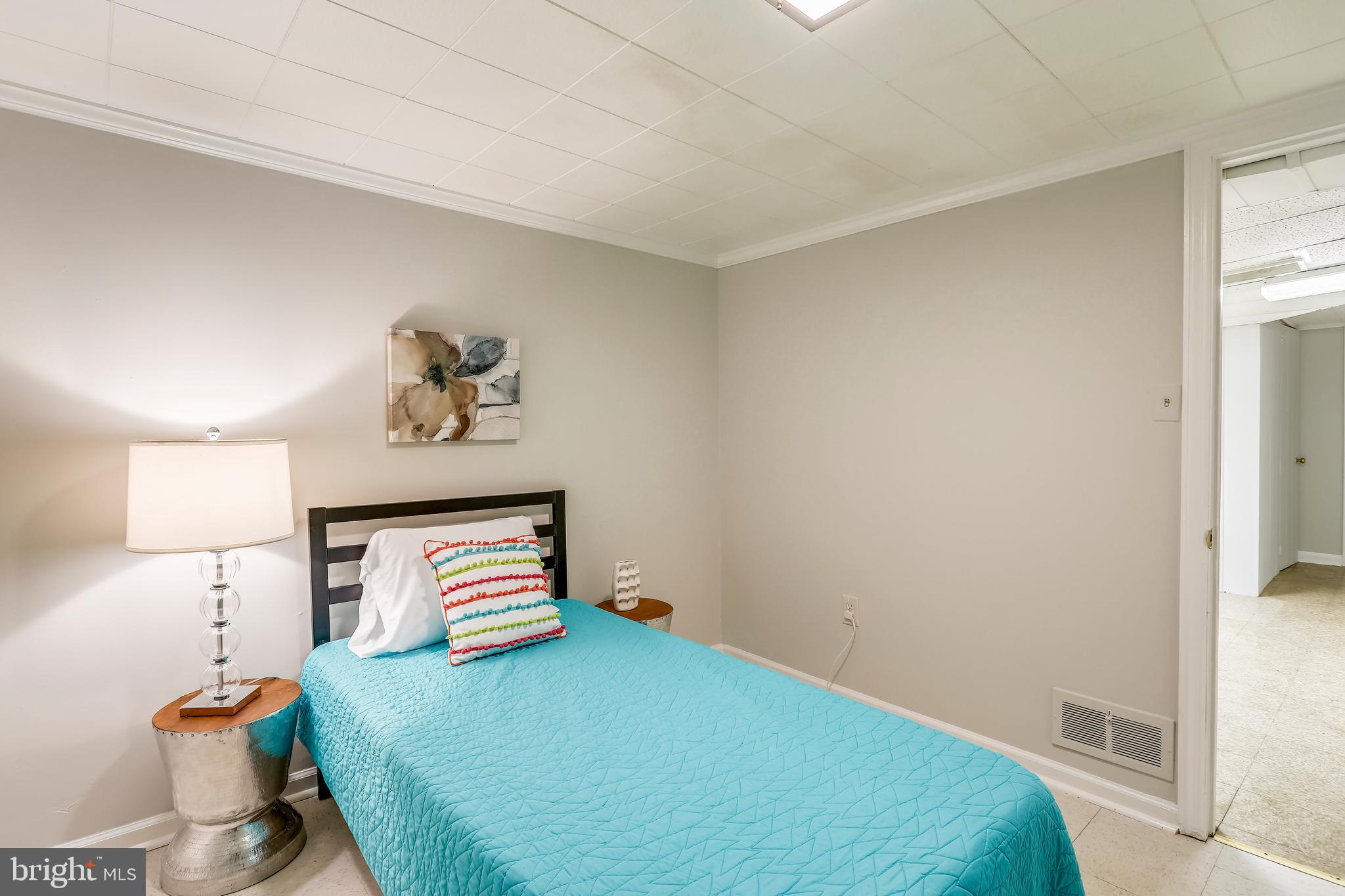 1001 Roswell Drive Silver Spring, MD 20901 - Photo 37 of 50