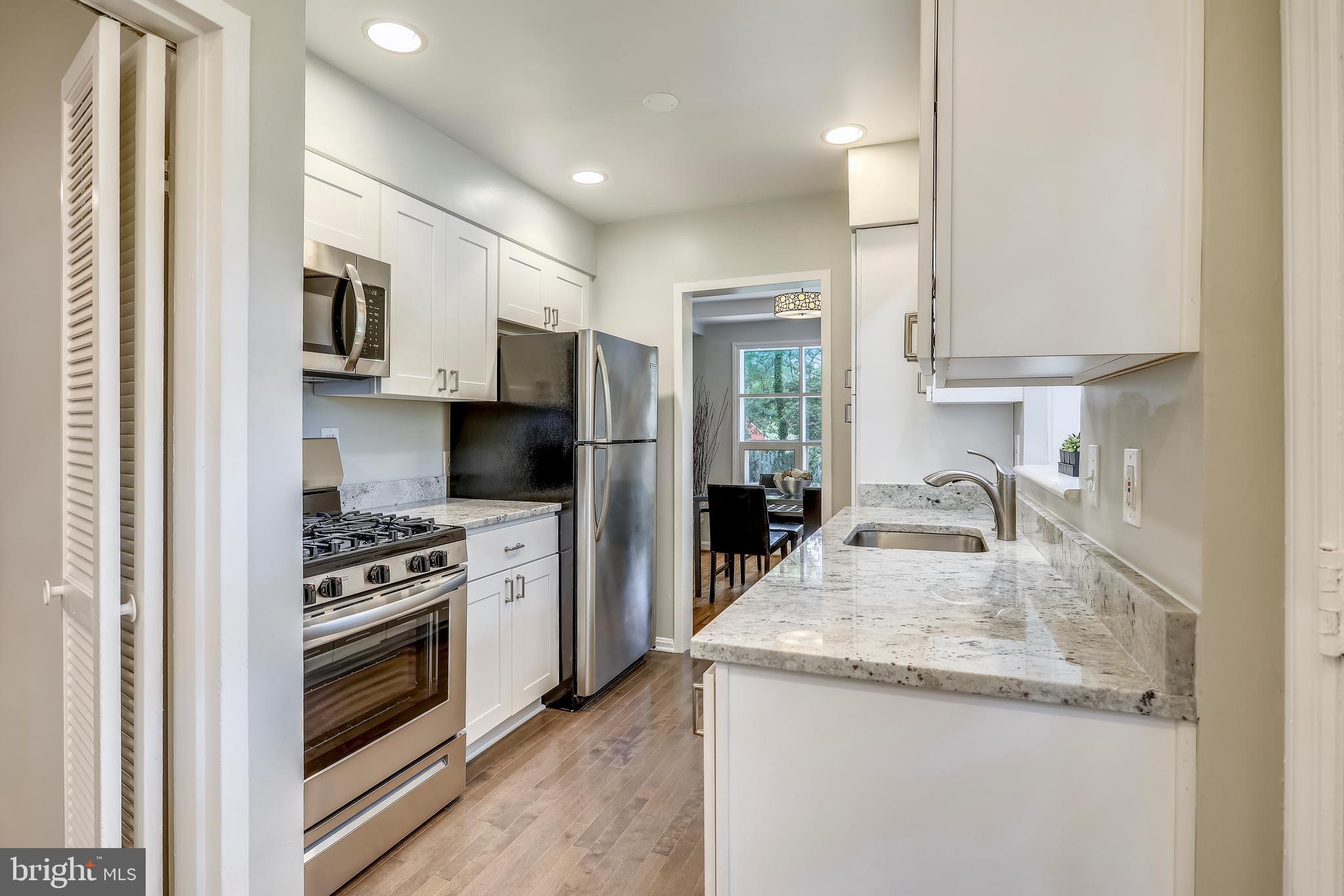 1001 Roswell Drive Silver Spring, MD 20901 - Photo 6 of 50