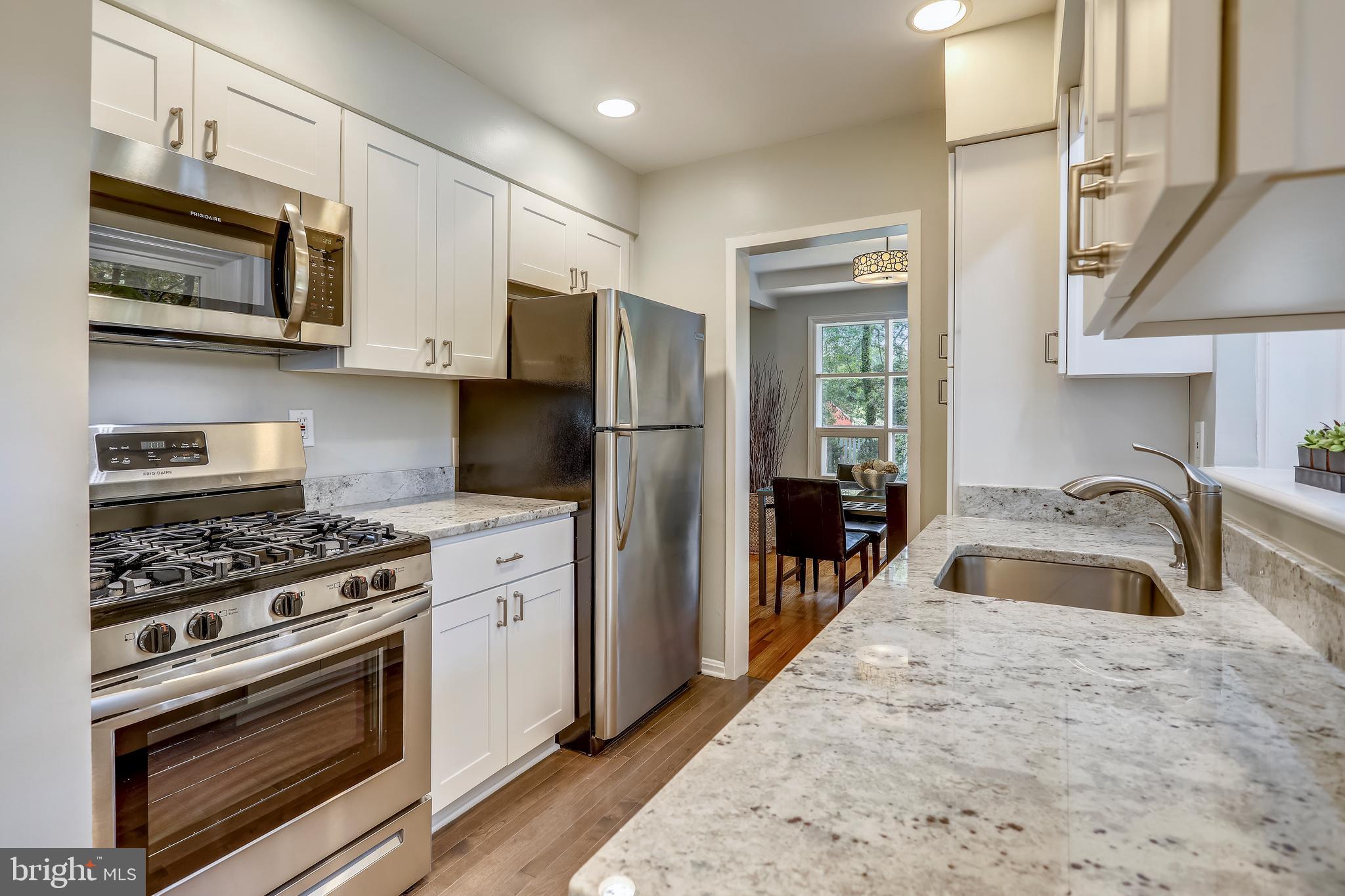 1001 Roswell Drive Silver Spring, MD 20901 - Photo 7 of 50