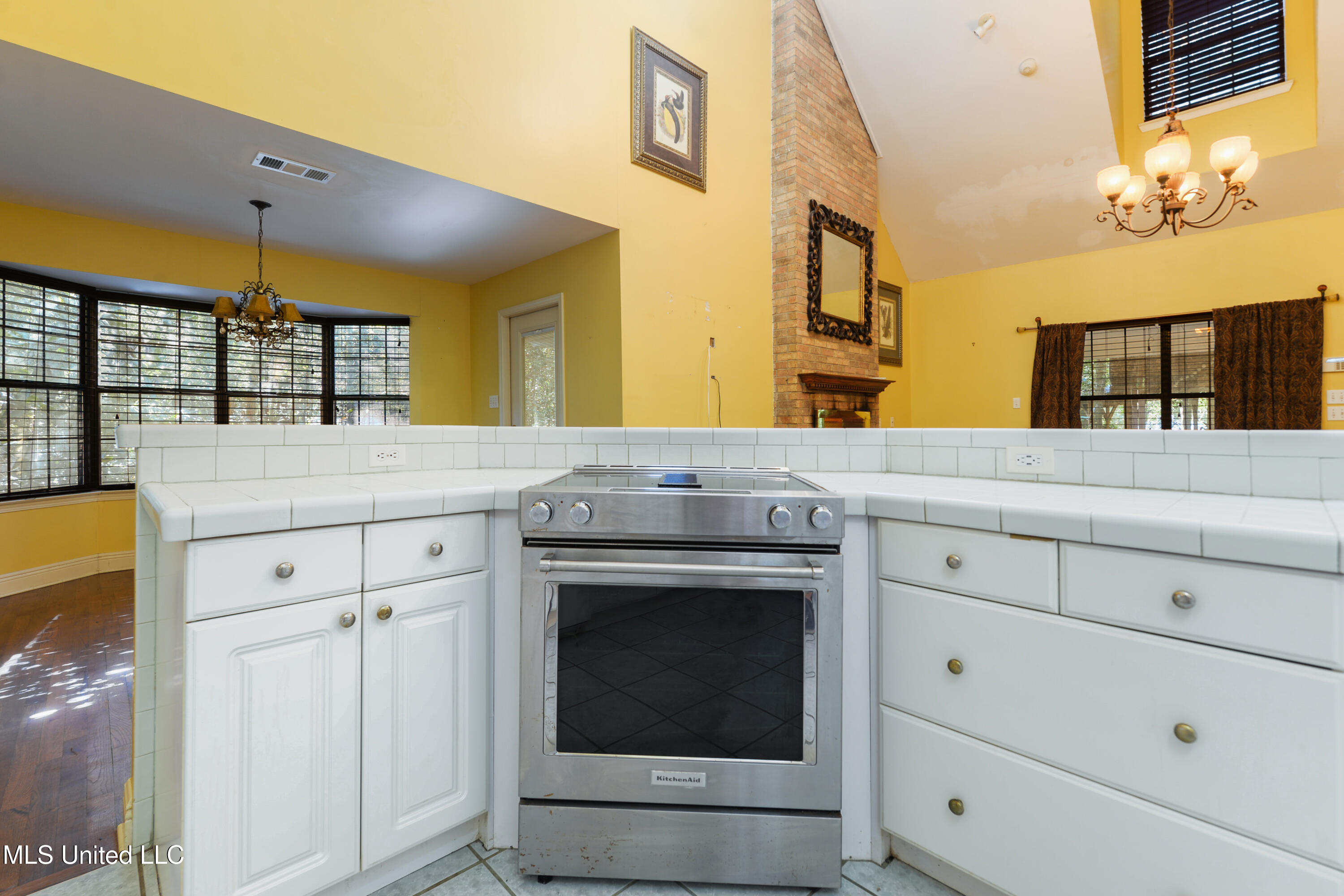 11054 Coleman Road Gulfport, MS 39503 - Photo 13 of 24 Kitchen View 5
