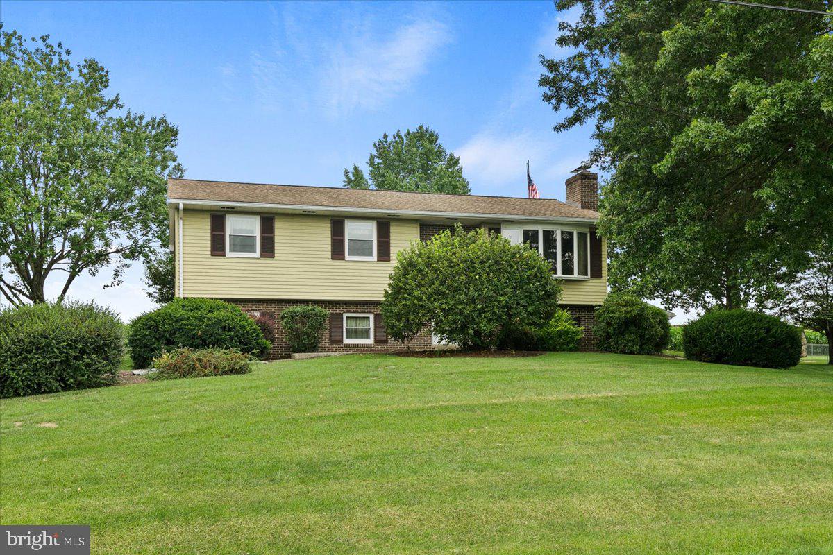 592 Prospect Road Manheim, PA 17545 - Photo 2 of 52 Gallery Image 2