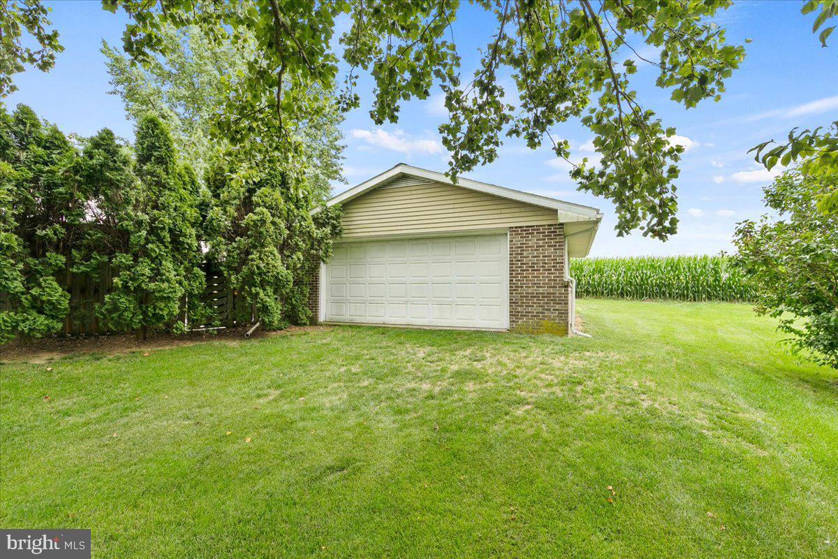 592 Prospect Road Manheim, PA 17545 - Photo 46 of 52 Gallery Image 46