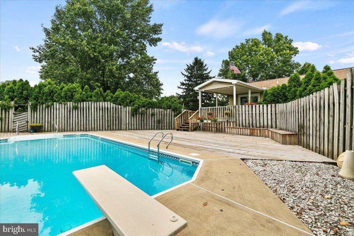 592 Prospect Road Manheim, PA 17545 - Photo 8 of 52 Gallery Image 8