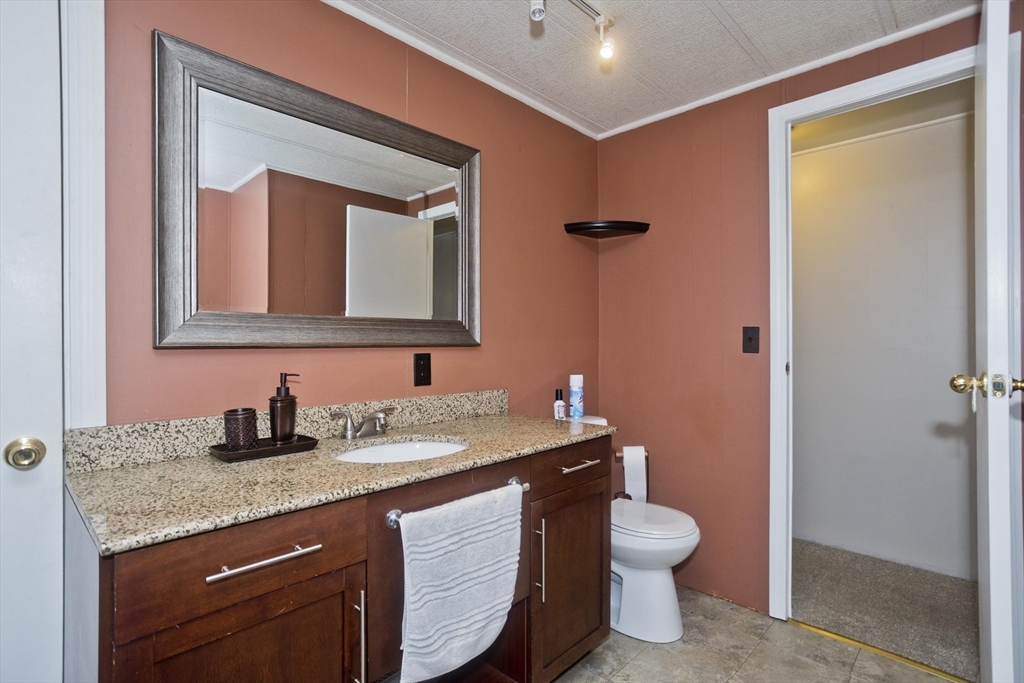 93 Grochmal Avenue, Unit 12 Springfield, MA 01151 - Photo 18 of 28