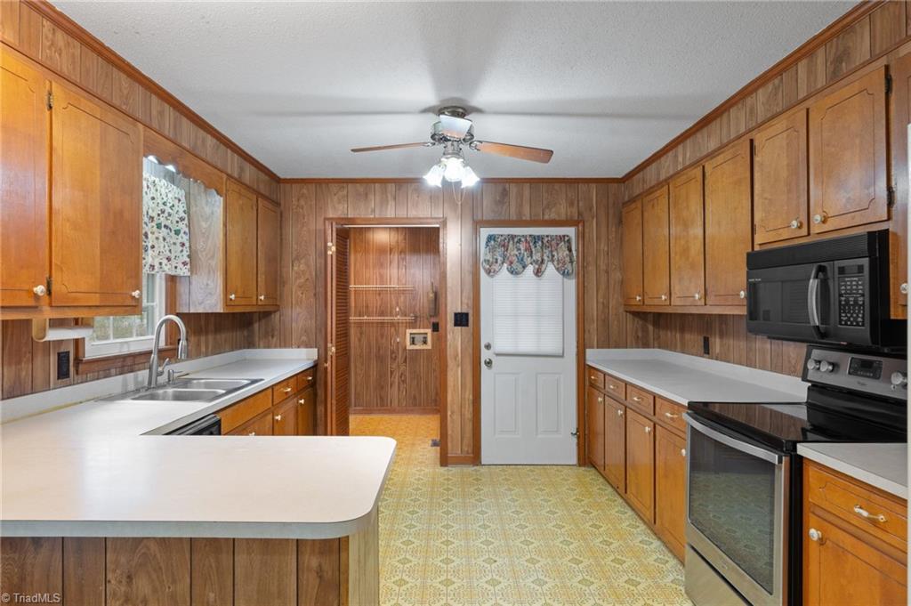 2670 Turner Road Mebane, NC 27302 - Photo 11 of 47 Gallery Image 11