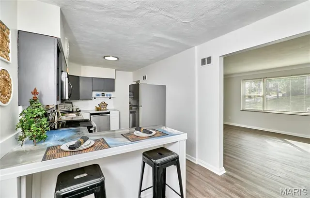 $118,000 | 905 Hornsby Avenue, St. Louis, MO 63147