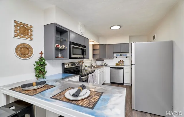 $118,000 | 905 Hornsby Avenue, St. Louis, MO 63147