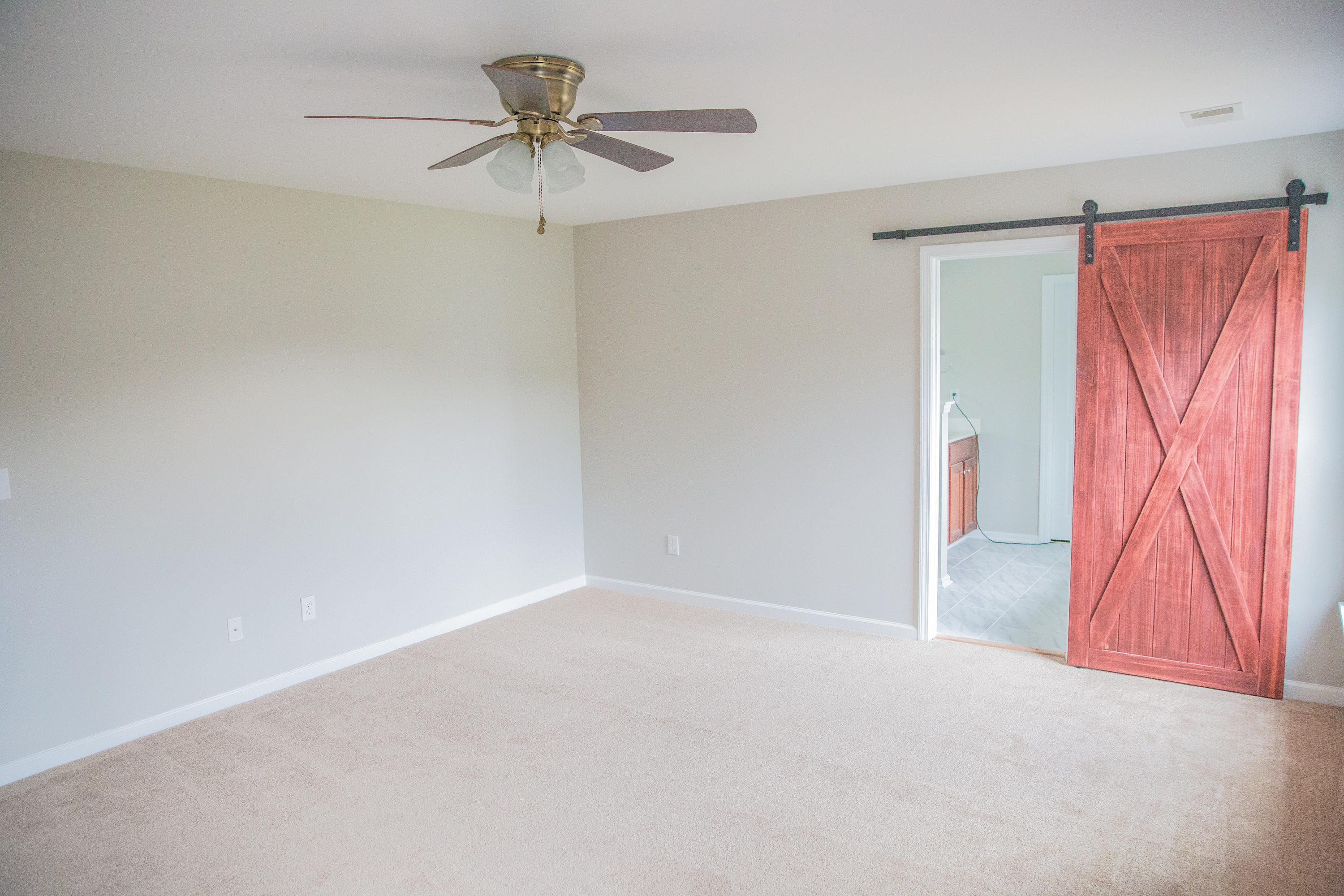 5449 Rising Tide North Charleston, SC 29420 - Photo 15 of 25 5-31 Blake house 21