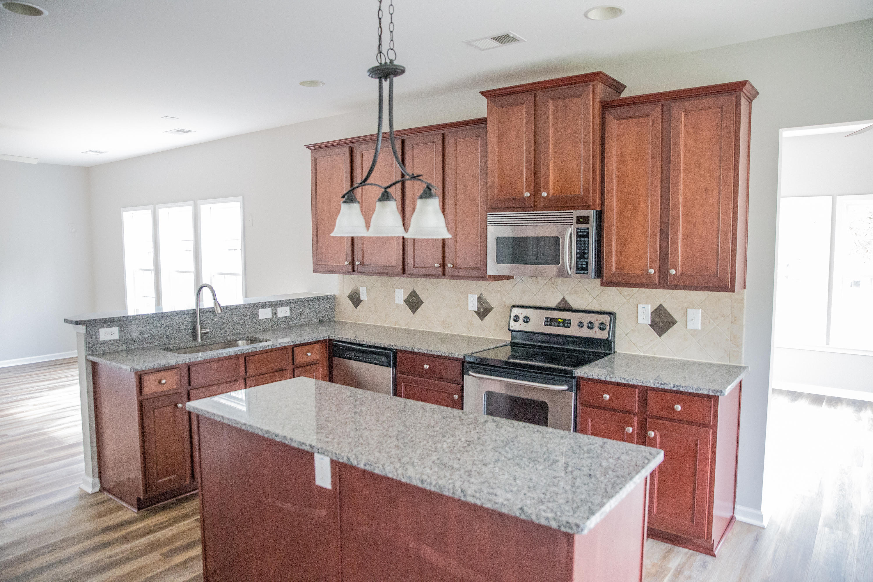 5449 Rising Tide North Charleston, SC 29420 - Photo 10 of 25 5-31 Blake house 16