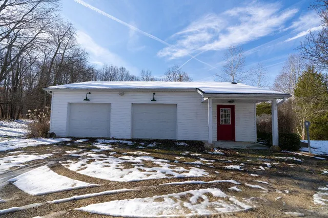 $399,000 | 13133 Ridge Drive, Sunman, IN 47041