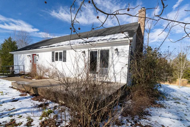 $399,000 | 13133 Ridge Drive, Sunman, IN 47041