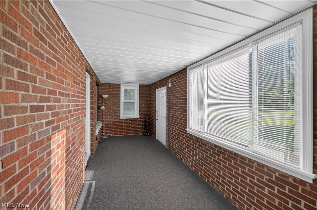 2984 Massillon Road Akron, OH 44312 - Photo 17 of 38 Gallery Image 17