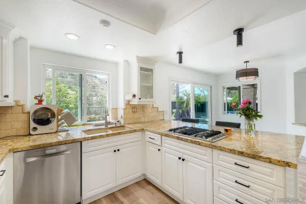 $1,444,000 | 15887 Hidden Valley Drive, Poway, CA 92064
