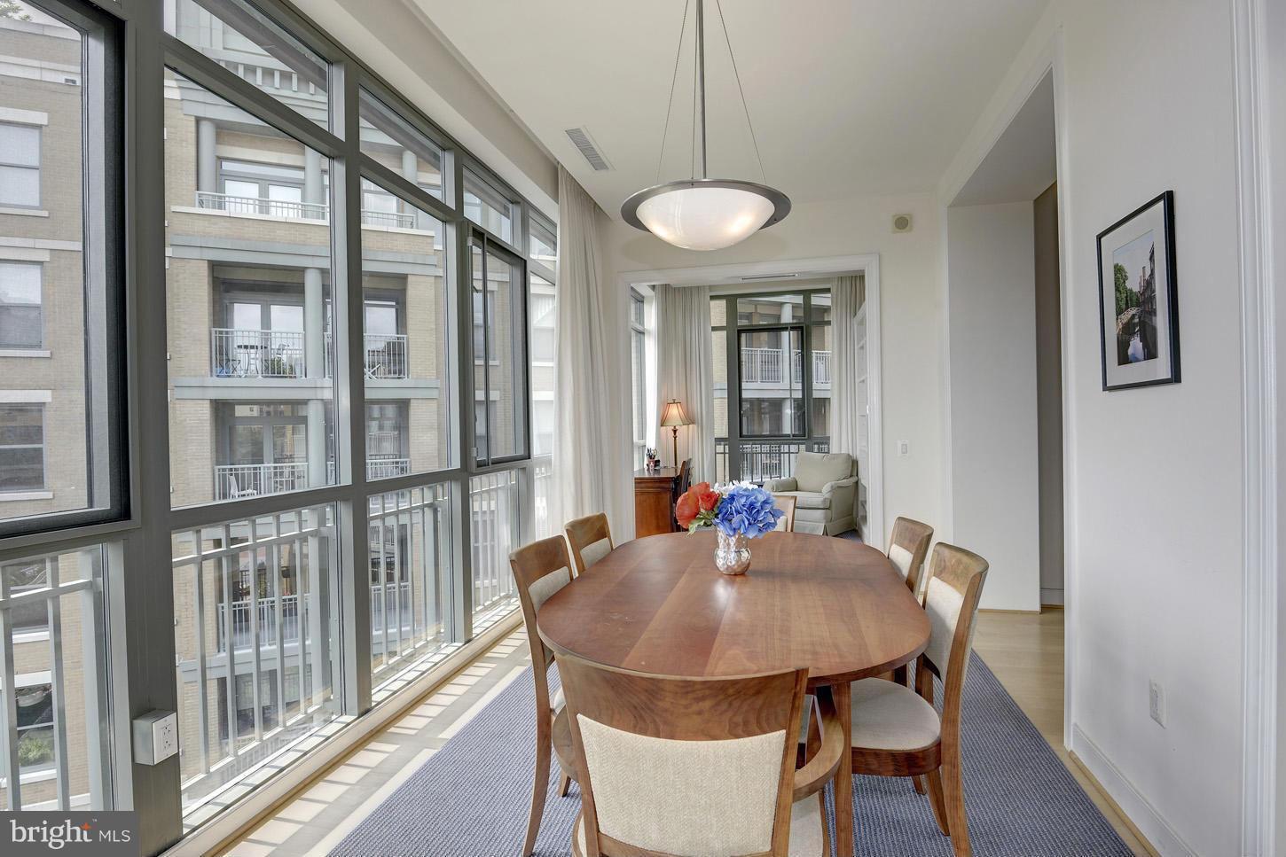 2425 L Street Northwest, Unit 415 Washington, DC 20037 - Photo 3 of 21 Dining Room
