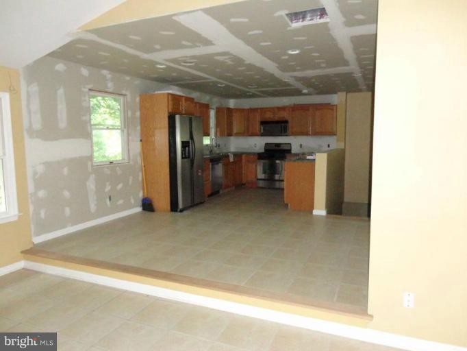 305 Hoffecker Road Chestertown, MD 21620 - Photo 9 of 29 Kitchen