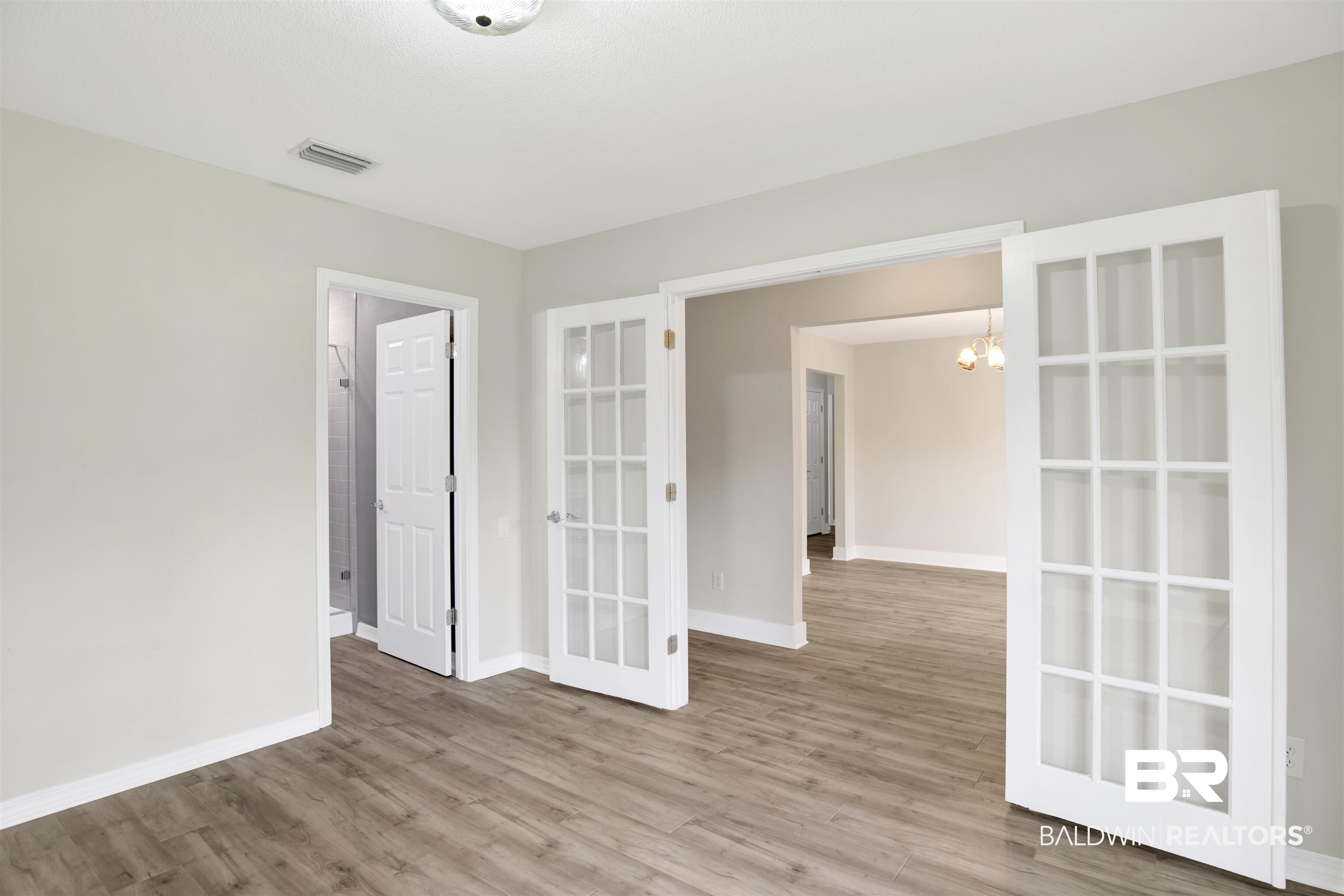 119 Destrehan Road Fairhope, AL 36532 - Photo 16 of 38