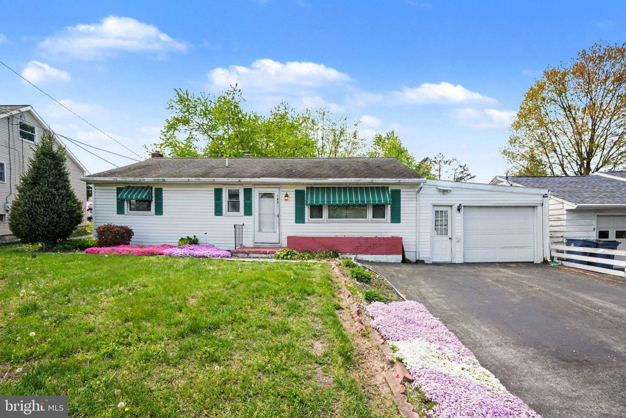 1872 Spring Road Carlisle, PA 17013 - Photo 2 of 28 Gallery Image 2