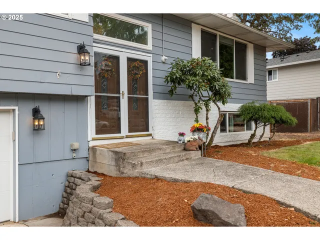 a view of a house with a patio