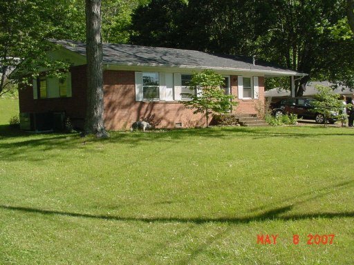 110 Regent Circle Oak Ridge, TN 37830 - Photo 1 of 1 Primary Photo