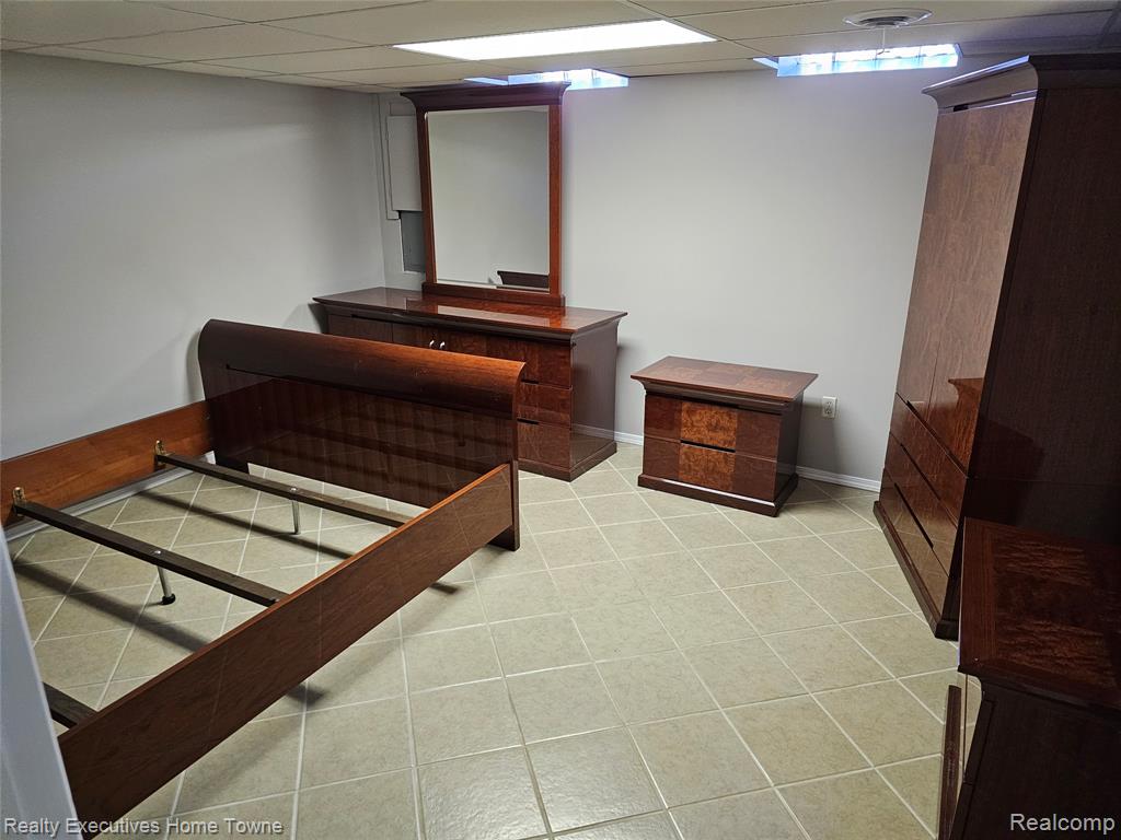 2458 Lindell Road Sterling Heights, MI 48310 - Photo 16 of 20