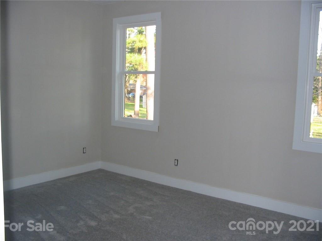 860 South Cherry Road Rock Hill, SC 29732 - Photo 10 of 12 Gallery Image 10