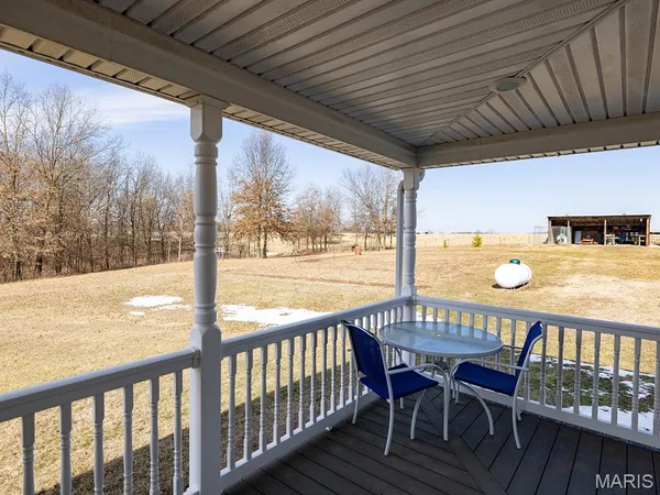 $988,300 | 1175 Pike 41, Bowling Green, MO 63334