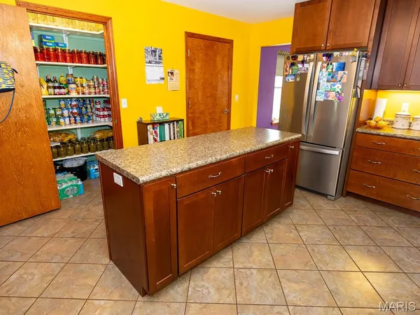 $988,300 | 1175 Pike 41, Bowling Green, MO 63334