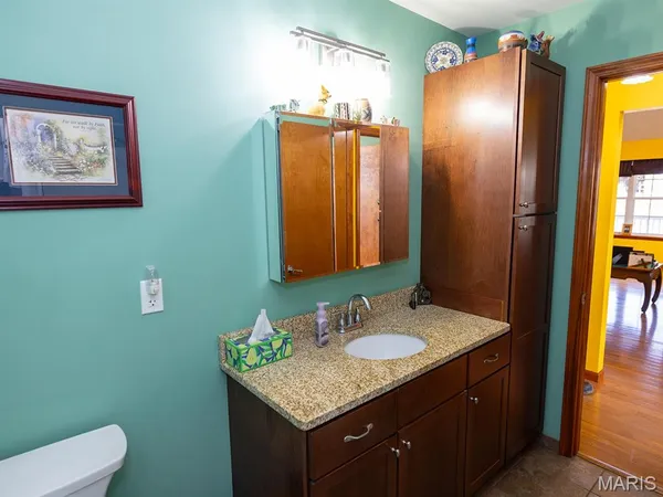 $988,300 | 1175 Pike 41, Bowling Green, MO 63334