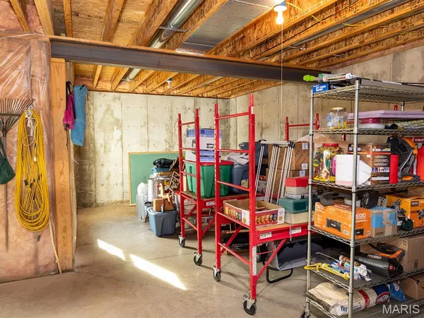 $988,300 | 1175 Pike 41, Bowling Green, MO 63334