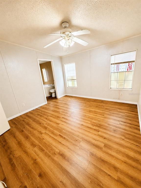 36910 Sunshine Road Zephyrhills, FL 33541 - Photo 10 of 21 Gallery Image 10