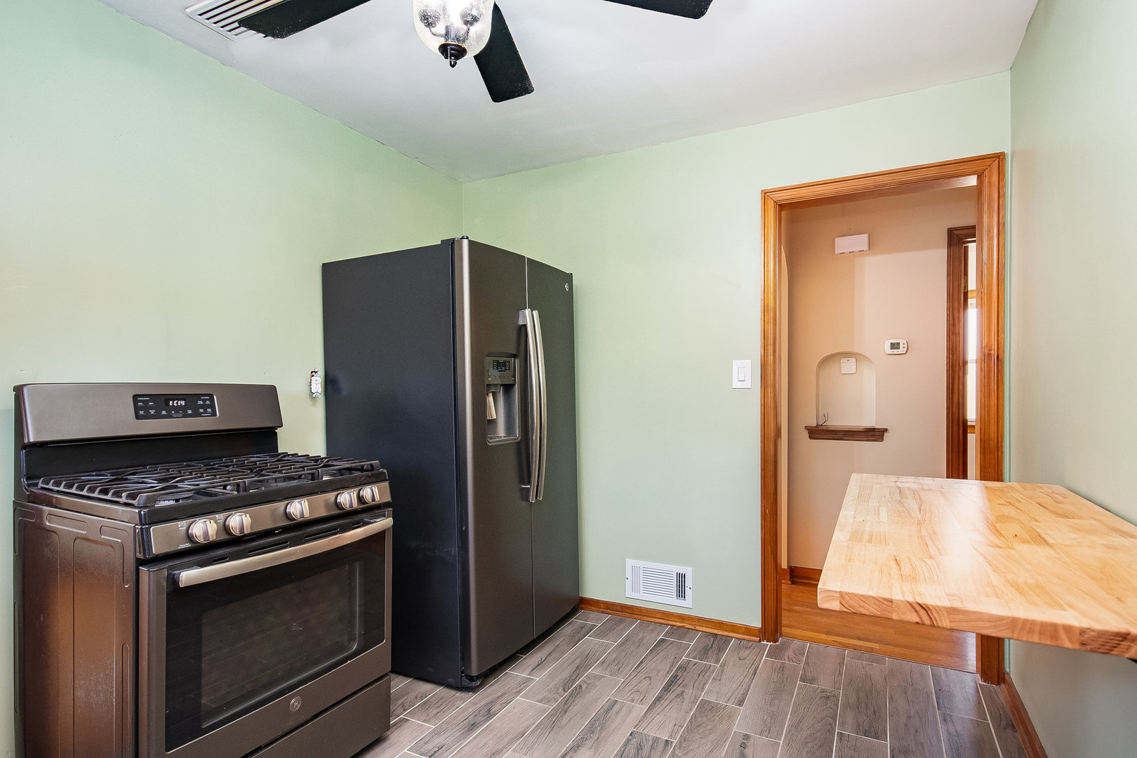 114 Ruth Street Calumet City, IL 60409 - Photo 23 of 25 Gallery Image 23