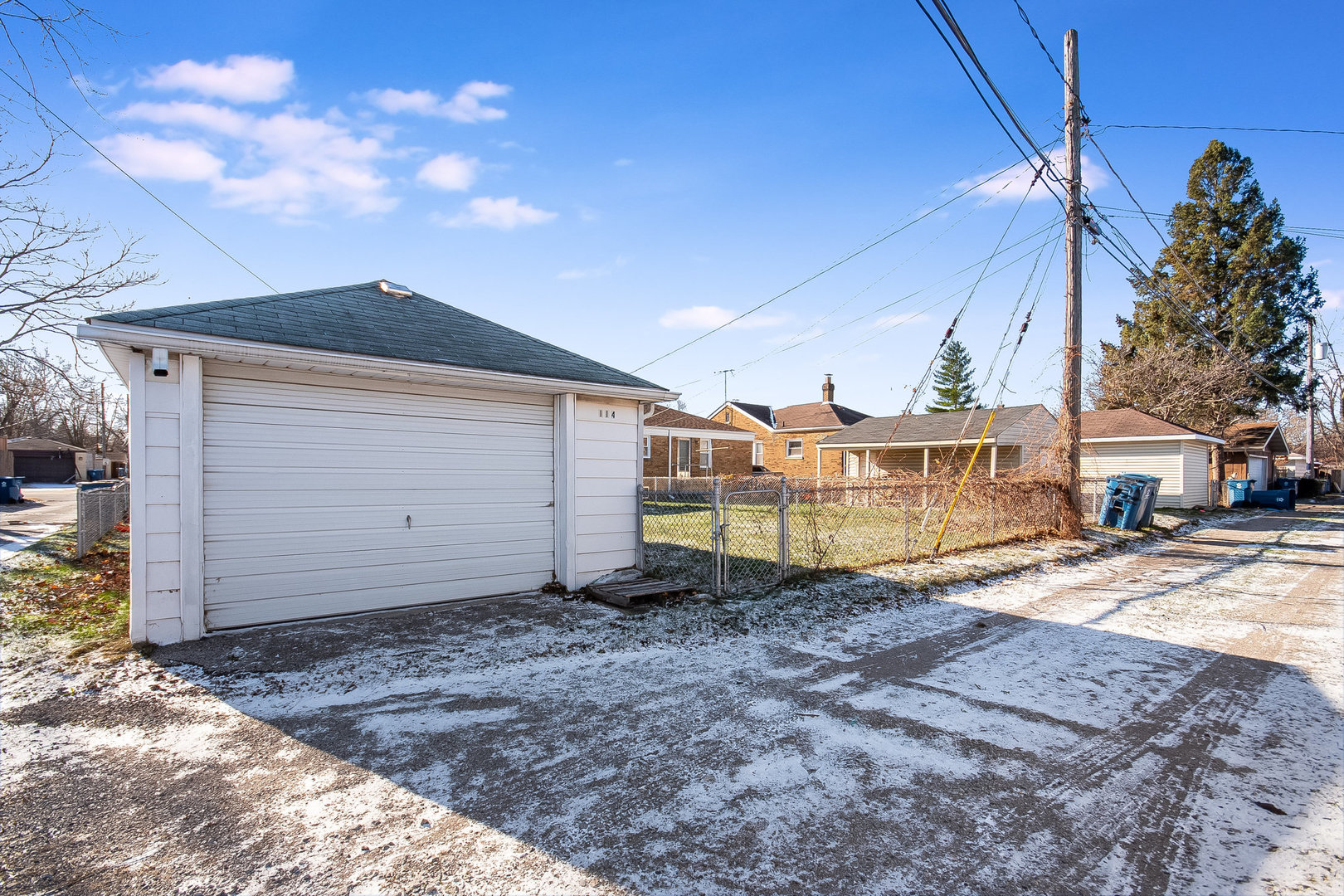 114 Ruth Street Calumet City, IL 60409 - Photo 5 of 25 Gallery Image 5