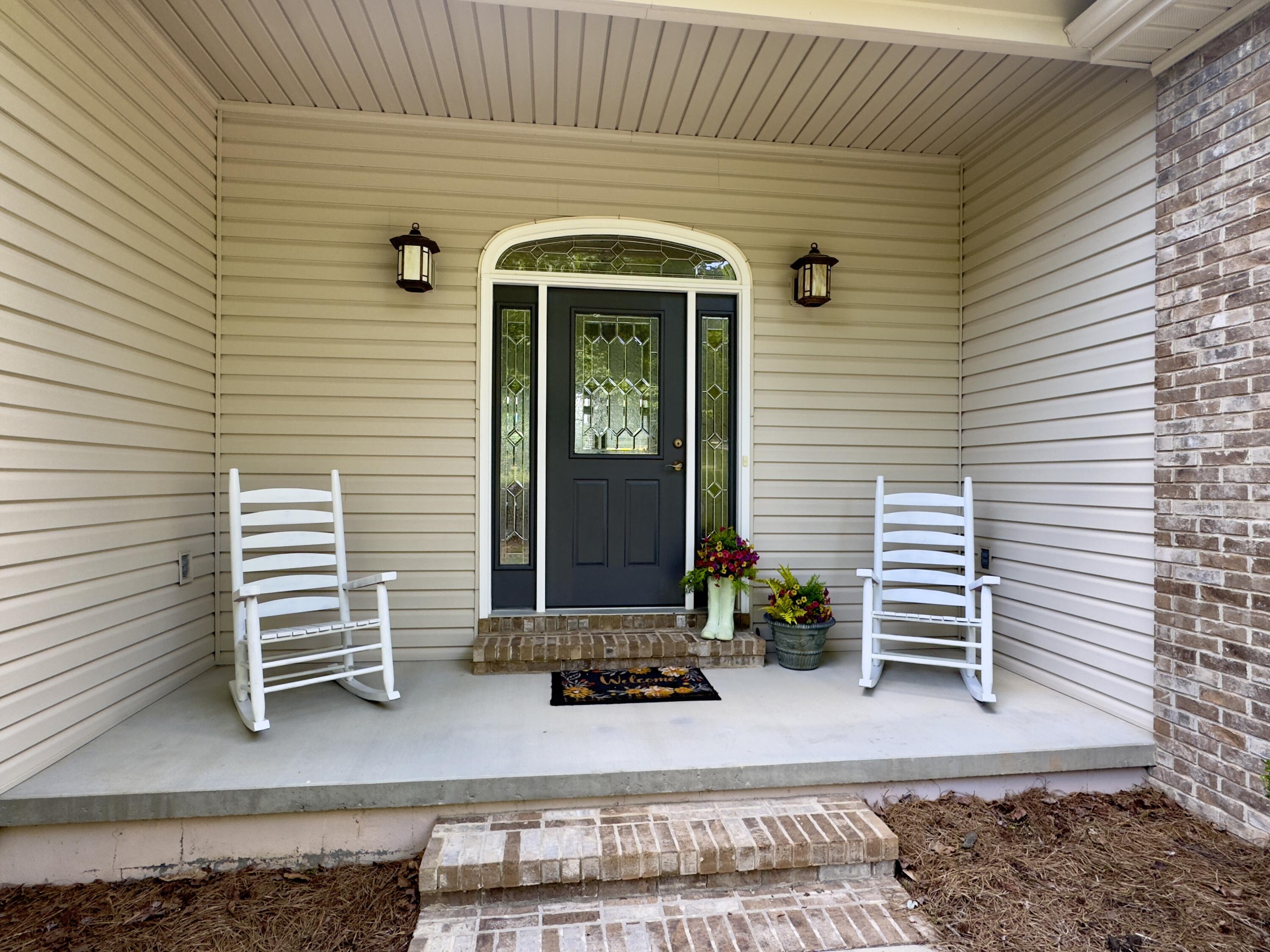 114 Hamilton Lane McCormick, SC 29835 - Photo 2 of 35 IMG_4327