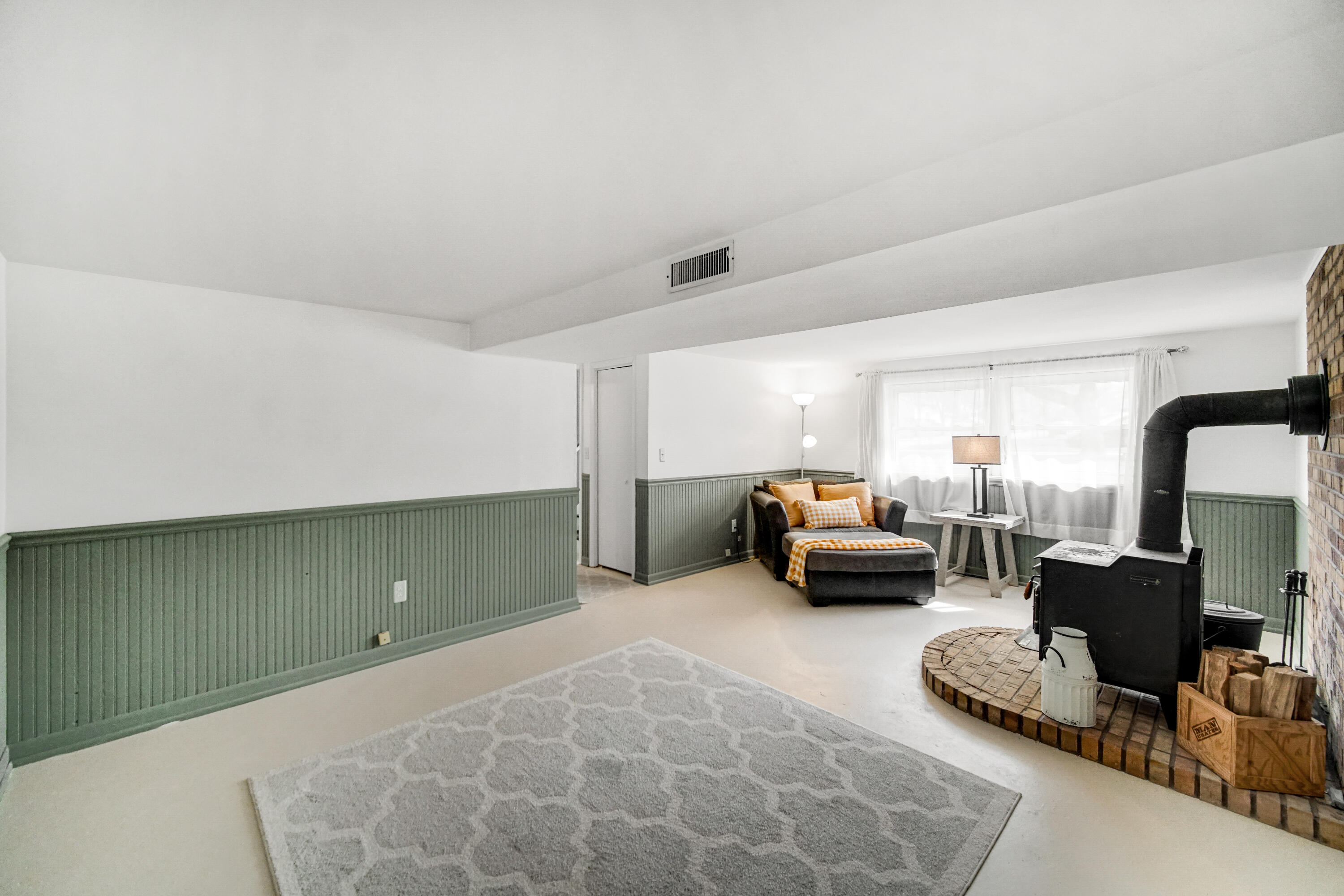 301 Walnut Lane Crown Point, IN 46307 - Photo 11 of 19 3000x2000