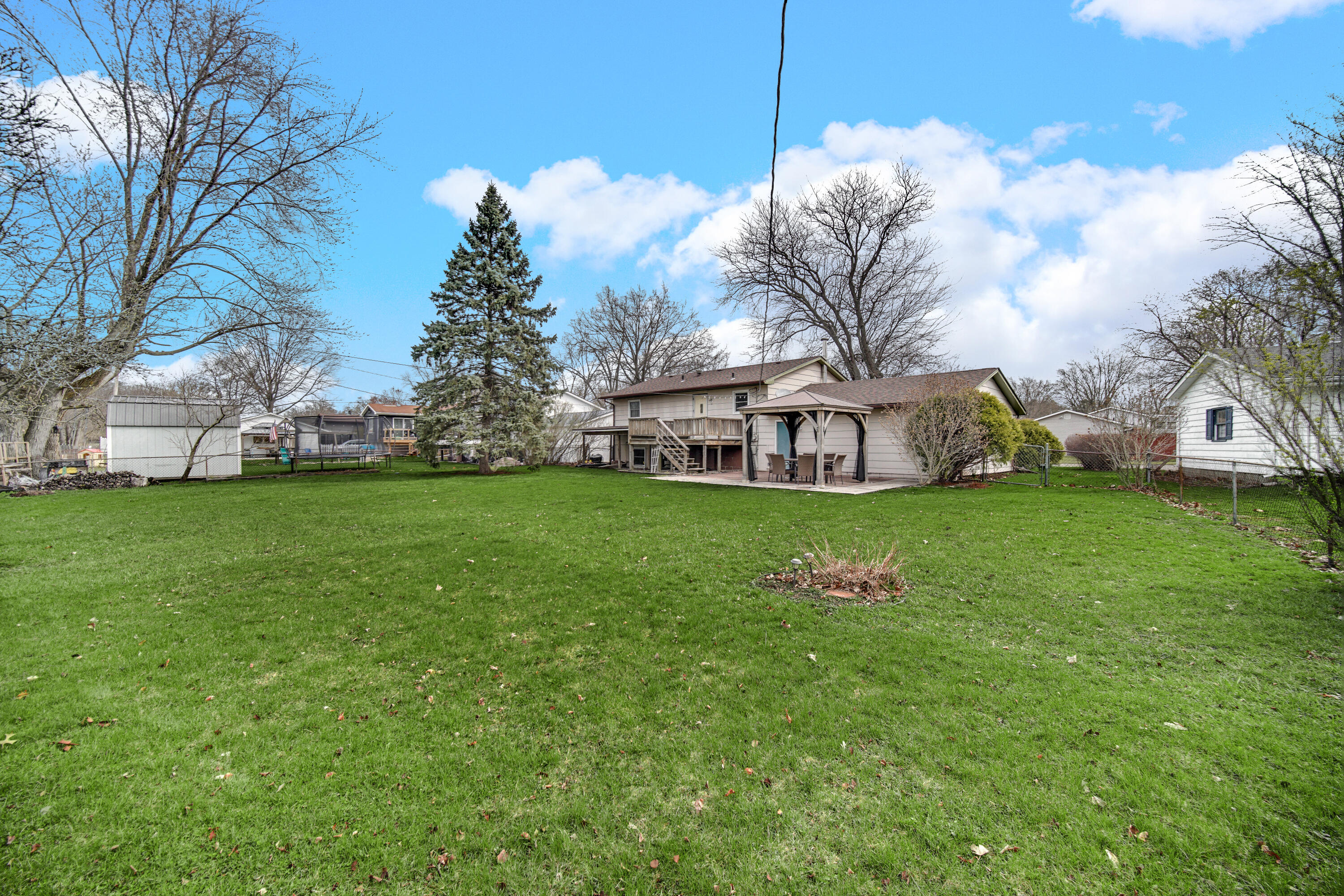 301 Walnut Lane Crown Point, IN 46307 - Photo 17 of 19 3000x2000