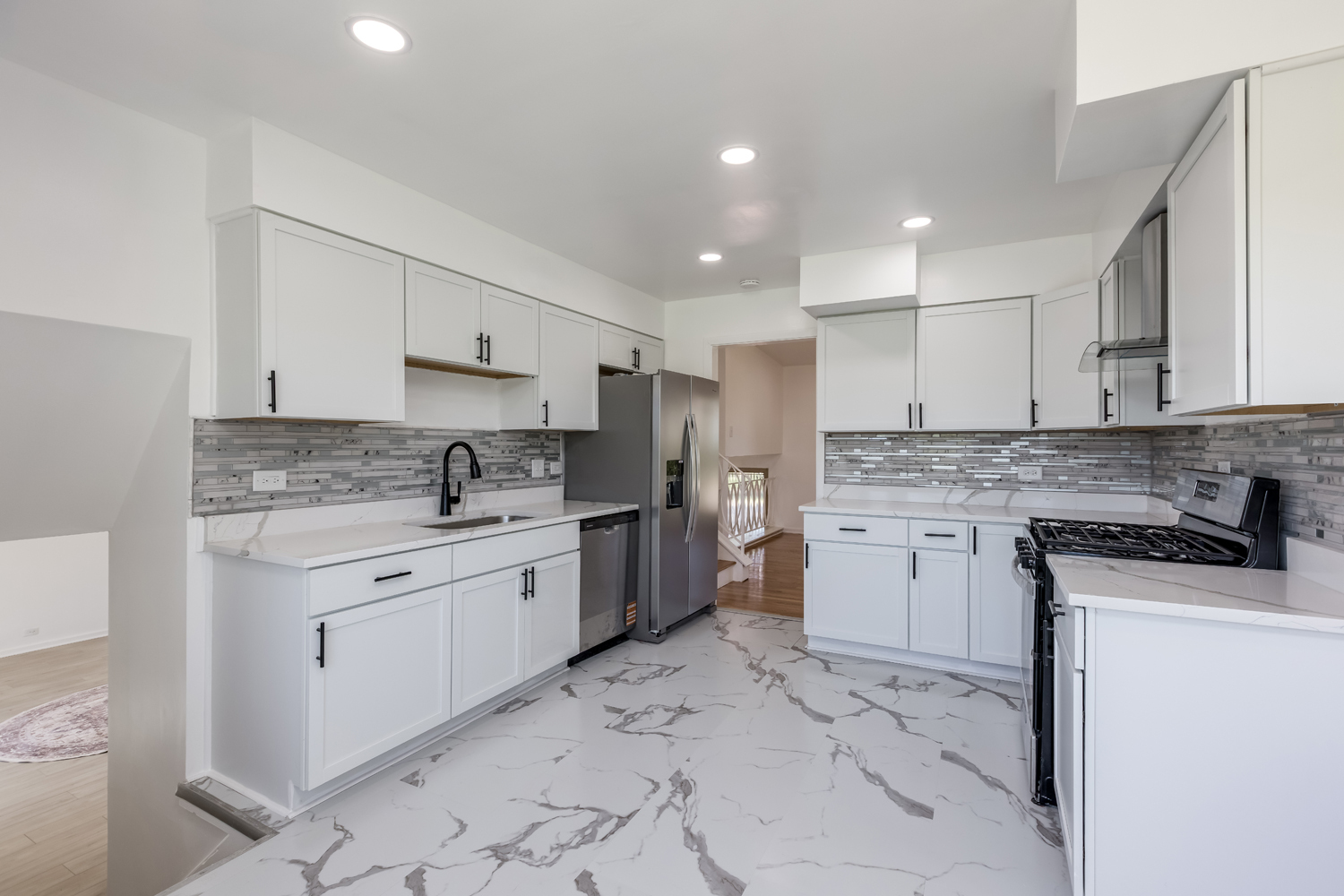 7745 Beckwith Road Morton Grove, IL 60053 - Photo 16 of 39
