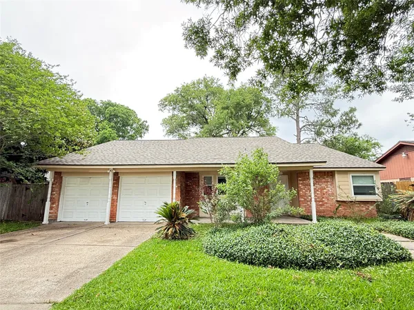 $2,190 | 16439 Hickory Knoll Drive, Houston, TX 77059