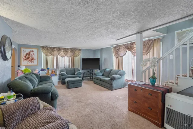 $315,000 | 19 Whig Hill Road, West Monroe, NY 13167