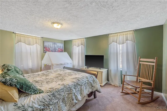 $315,000 | 19 Whig Hill Road, West Monroe, NY 13167