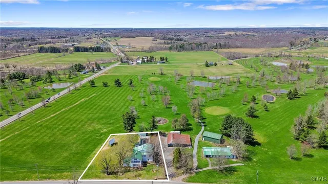 $315,000 | 19 Whig Hill Road, West Monroe, NY 13167