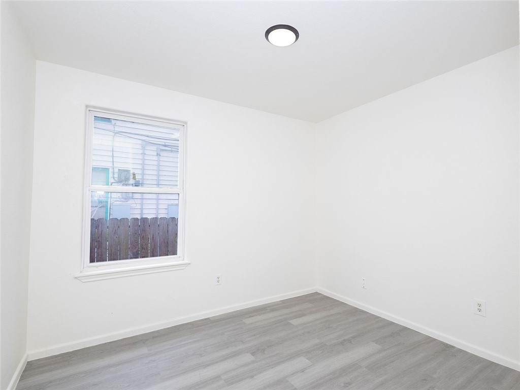 1802 16th Street Corpus Christi, TX 78404 - Photo 14 of 18