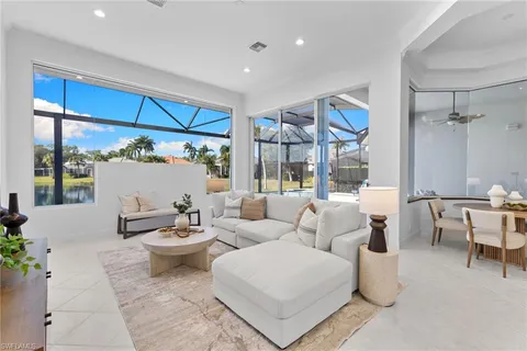 $2,395,000 | 1624 Manchester Court, Naples, FL 34109