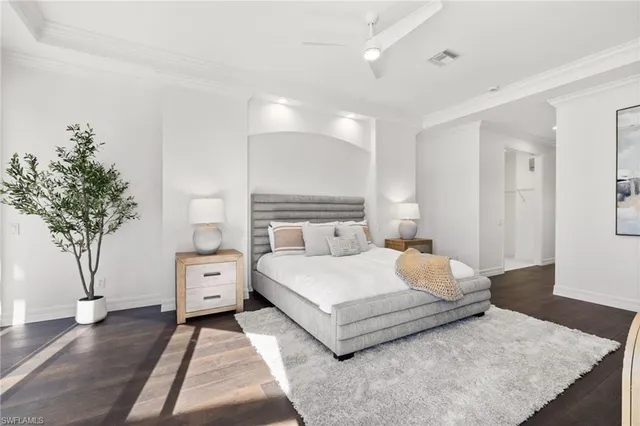 $2,395,000 | 1624 Manchester Court, Naples, FL 34109