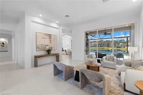 $2,395,000 | 1624 Manchester Court, Naples, FL 34109