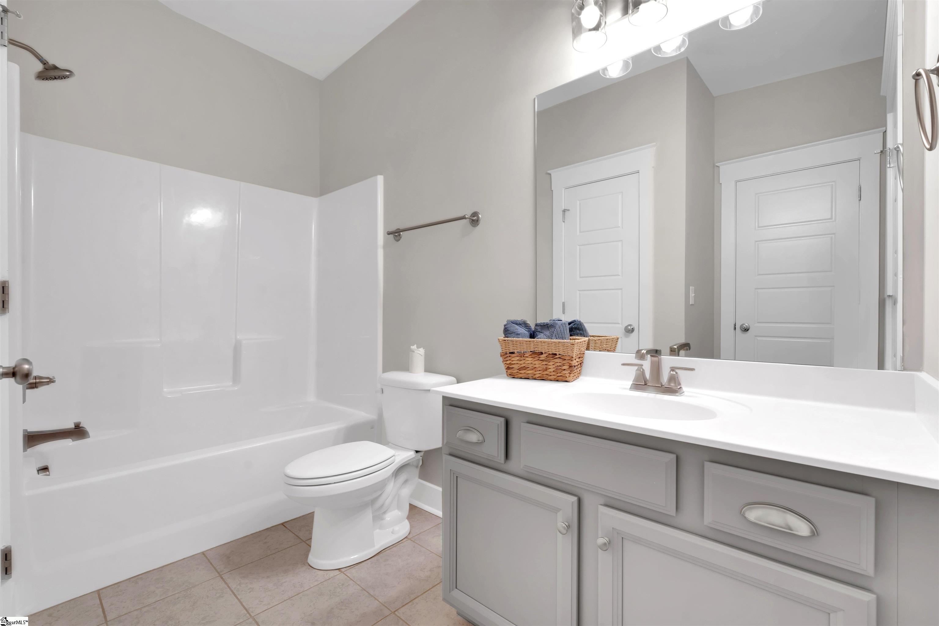 4 Townsend Avenue Greer, SC 29651 - Photo 31 of 36 Gallery Image 31