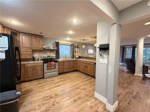 $375,000 | 13348 185th Street, Linwood, KS 66052