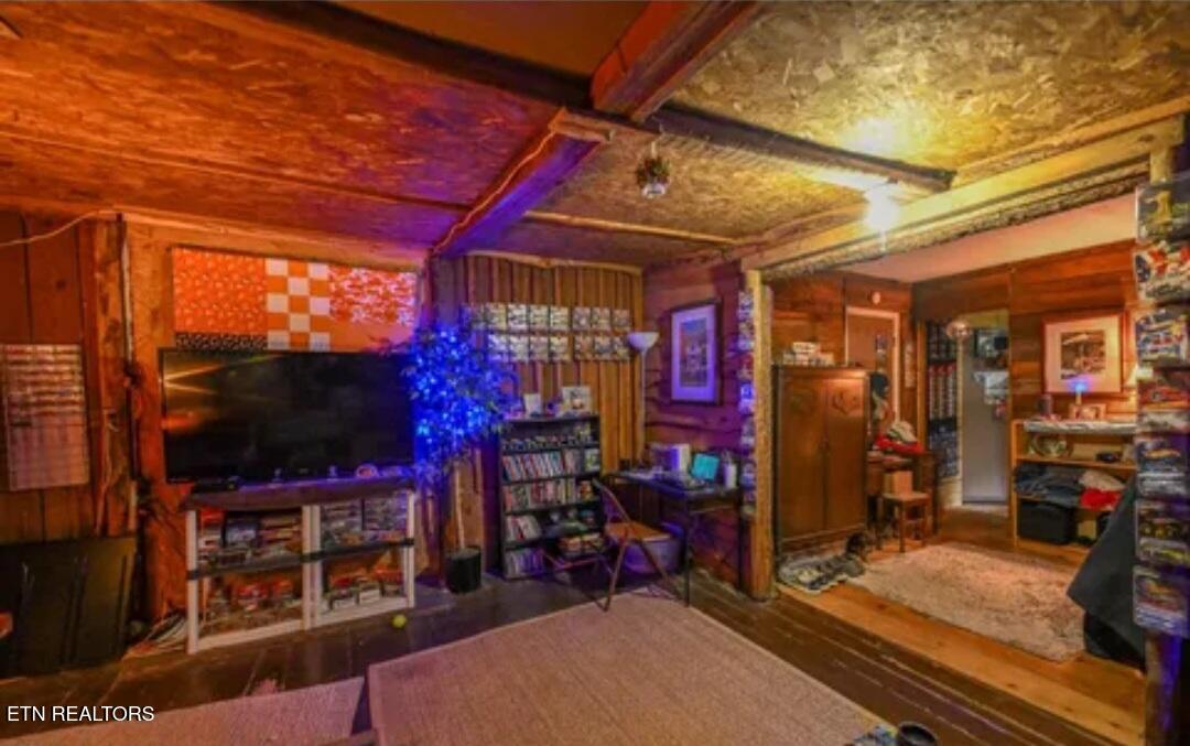 1941 Bluff Mountain Road Sevierville, TN 37876 - Photo 7 of 32 Screenshot_20260915_135807_Chrome Beta